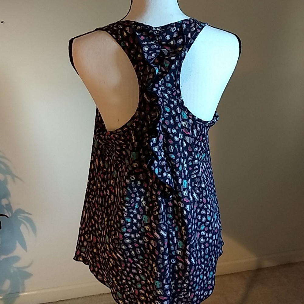 Love Culture Ruffled Racer back Tank szL - Picture 3 of 5